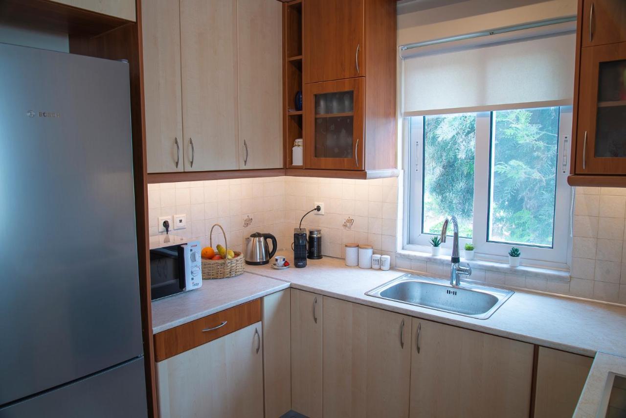 Helios: Charming Beach Home Next To Crystal Waters Néa Mákri المظهر الخارجي الصورة