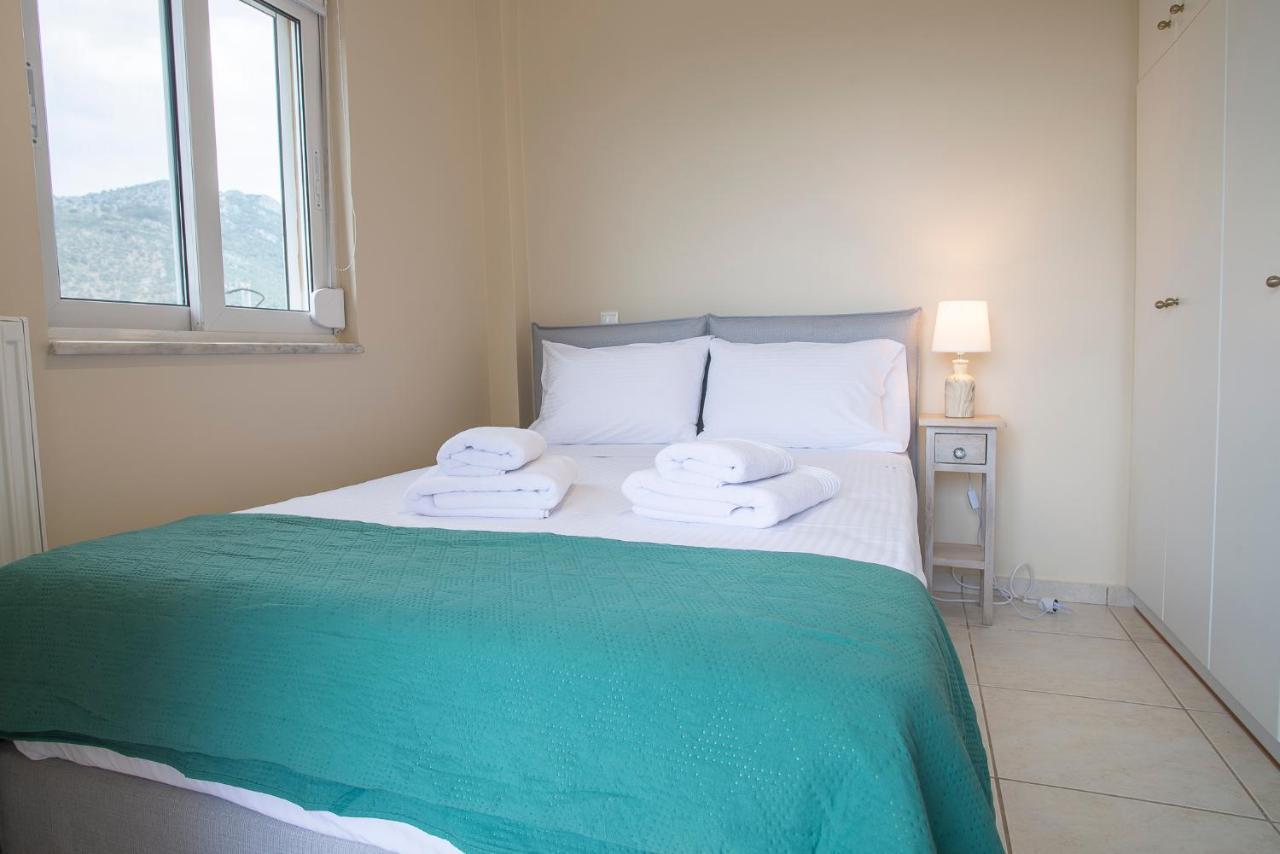 Helios: Charming Beach Home Next To Crystal Waters Néa Mákri المظهر الخارجي الصورة