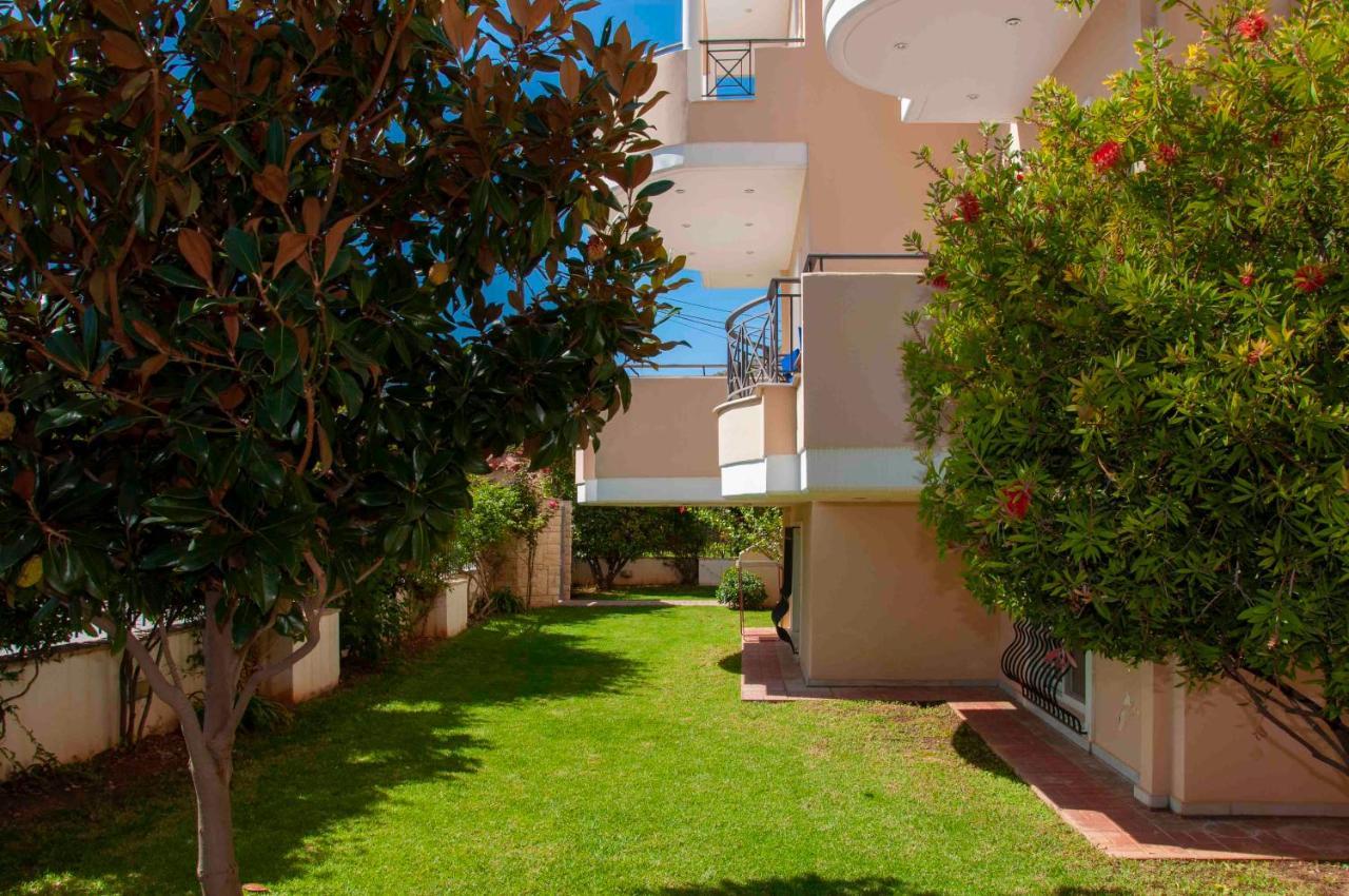 Helios: Charming Beach Home Next To Crystal Waters Néa Mákri المظهر الخارجي الصورة